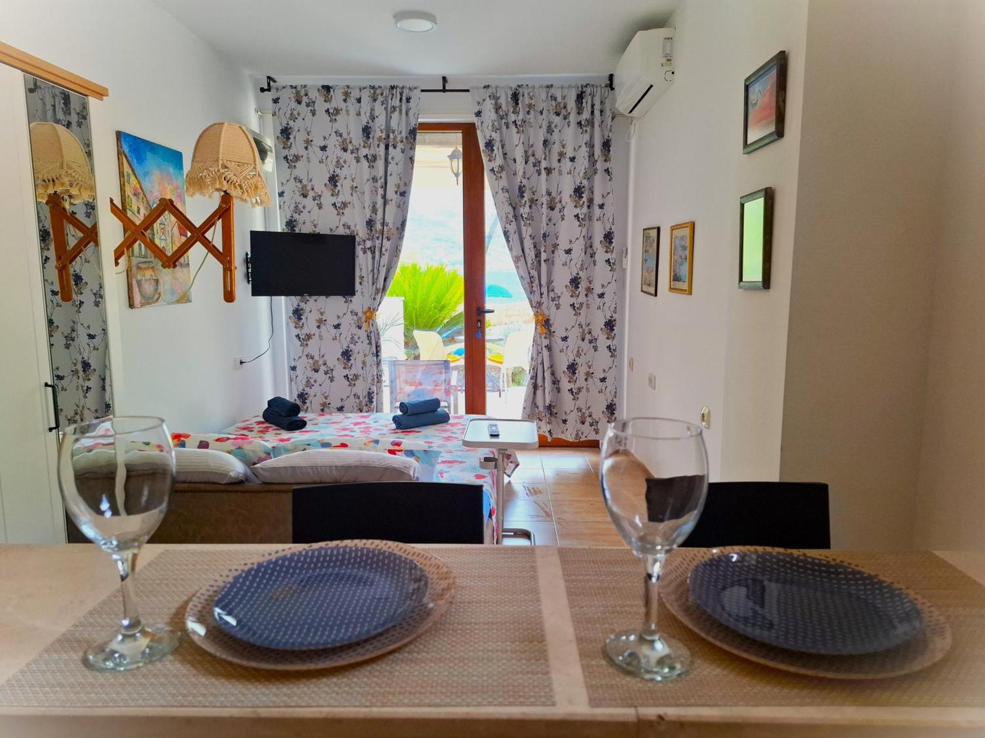 Kadena Apartments Kotor Bagian luar foto